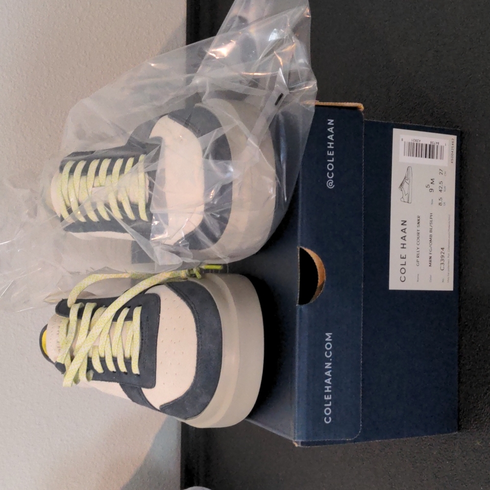 NEW NEVER WORN! Cole Haan Men's Sneaker Size 9.5